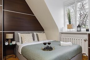 Lumina 2-level charming apart
