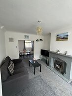Hartlepool - 2 Bedroom - Near Seaside - Sleeps 5