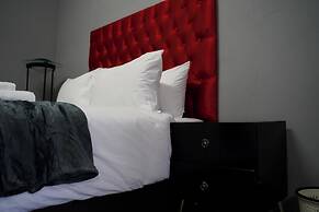 Aqua Guest House