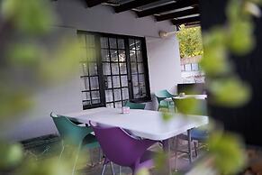 Aqua Guest House