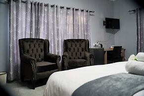 Aqua Guest House