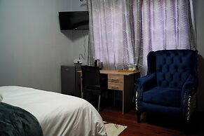 Aqua Guest House