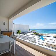 Oceanfront 3bd Residence Wordclass Amenities