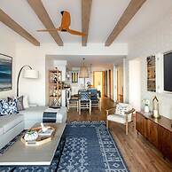 Oceanfront 2bd Penthouse
