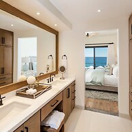 Oceanfront 3bd Penthouse Residence