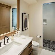 Oceanfront Spacious 3bd Residence