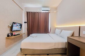 Good Designed And Restful Studio Sky House Bsd Apartment