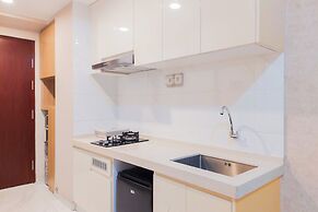 Good Designed And Restful Studio Sky House Bsd Apartment
