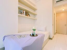 Comfy Studio At Tokyo Riverside Pik 2 Apartment