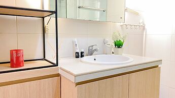 Modern Look 2Br At Puri Garden Apartment