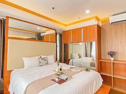 Good Place And Spacious Studio Transpark Cibubur Apartment