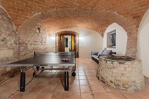 Antico Casale Vignale Stunning View and Pool