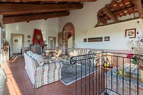 Antico Casale Vignale Stunning View and Pool