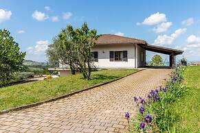Panorama Villa Nestled Among the Vineyards Langhe