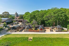 Woods Meadow Glamping