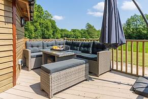 Woods Meadow Glamping