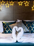 Woods Meadow Glamping