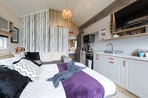 Woods Meadow Glamping