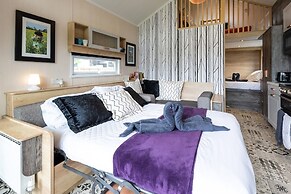 Woods Meadow Glamping