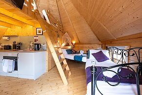Woods Meadow Glamping