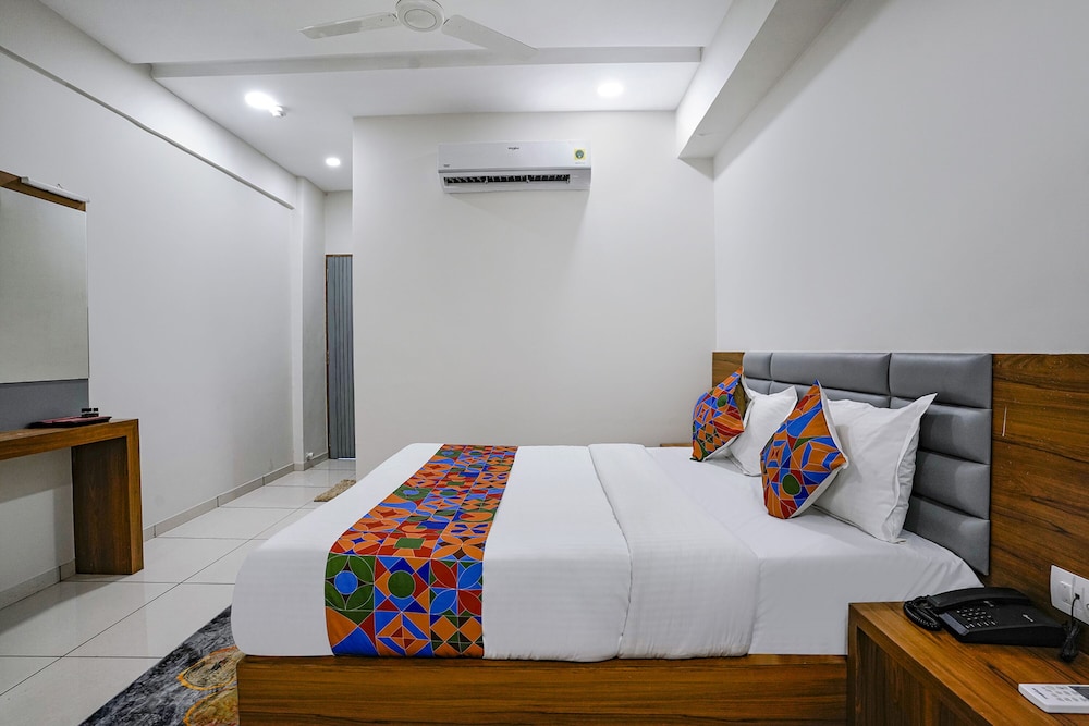 Fabhotel Asiana