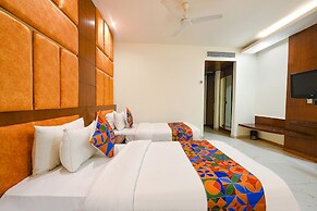 Fabhotel Billionaire Inn
