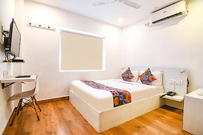 Fabhotel Globe Express