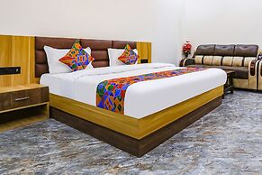 Fabhotel Jb Square Resort