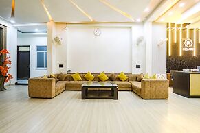 Fabhotel Jb Square Resort
