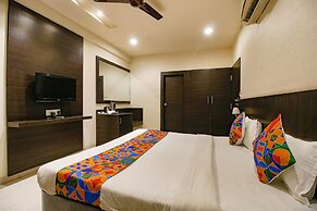 Fabhotel Kamla Regency