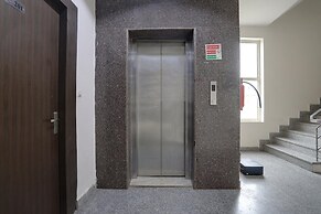 Fabhotel Orchid