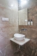 Fabhotel Prime Athiti Delight Stay