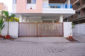 Fabhotel Prime Athiti Delight Stay