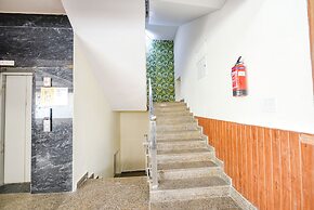Fabhotel Prime The Dms Residency