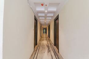 Fabhotel Raj Palace