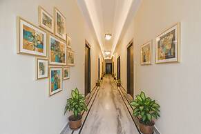 Fabhotel Raj Palace