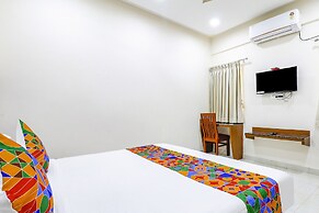 Fabhotel Sathya Comforts