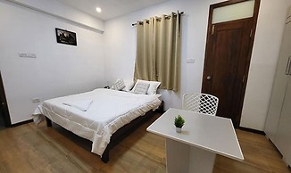 Fabhotel Sri Vari Studio Apartment