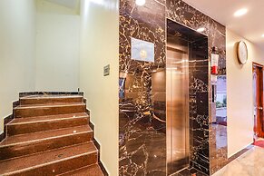 Fabhotel Sun Lux Grand Residency