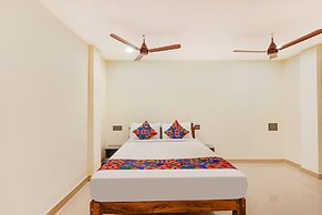 Fabhotel Sun Lux Grand Residency