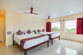 Fabhotel Sun Lux Grand Residency