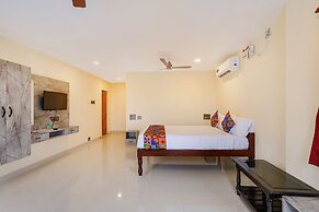 Fabhotel Sun Lux Grand Residency