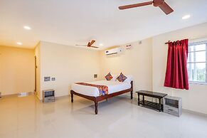 Fabhotel Sun Lux Grand Residency