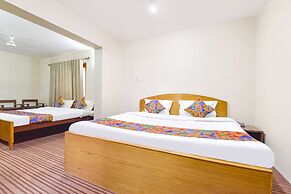 Fabhotel The Legend Residency