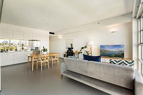 Sun Drenched Apartment in Darlinghurst