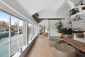 Wharf Loft in Sydney