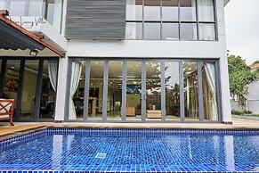 Ocean Luxury Villa