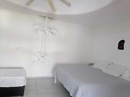 Marina Palace Tequesquitengo