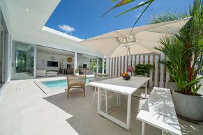 Modern Open Design 4BR Pool Villa Mina