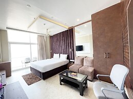 TBS Sea View - Full AC- Pool & Breakfast